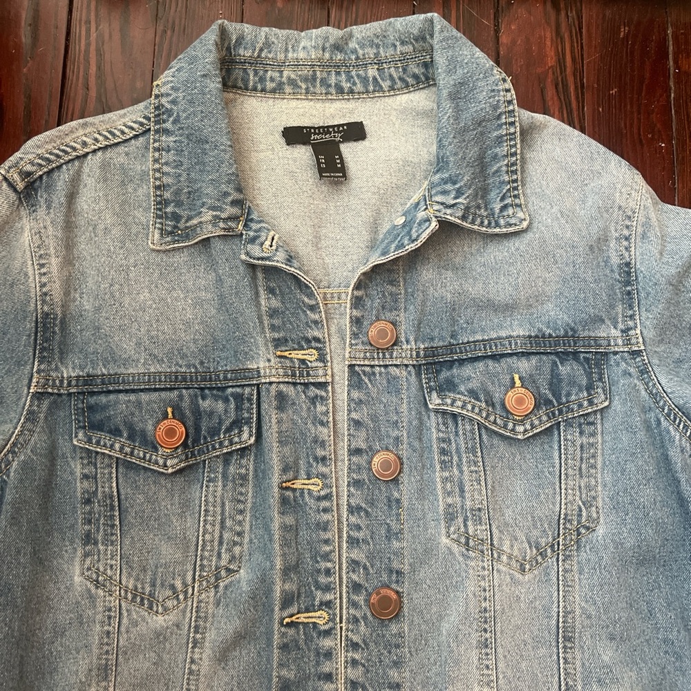 Jean jacket - Picture 3 of 4